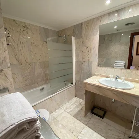 Apartment Lloguer30 Delfines, Swimming Pools , Near The And With Parking