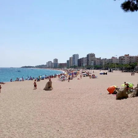 Apartment Lloguer30 Delfines, Swimming Pools , Near The And With Parking